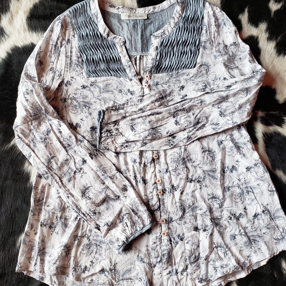 Free Citizen blouse, size small